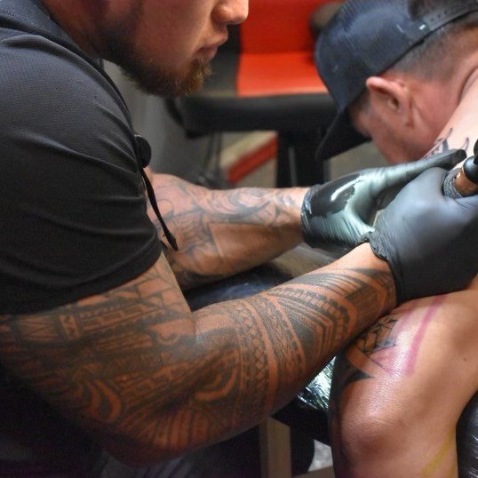 Oni — @tattoosxoni on Instagram